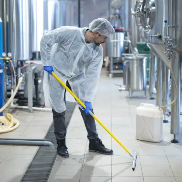 Industrial-Cleaning Services-in -carborough-canada